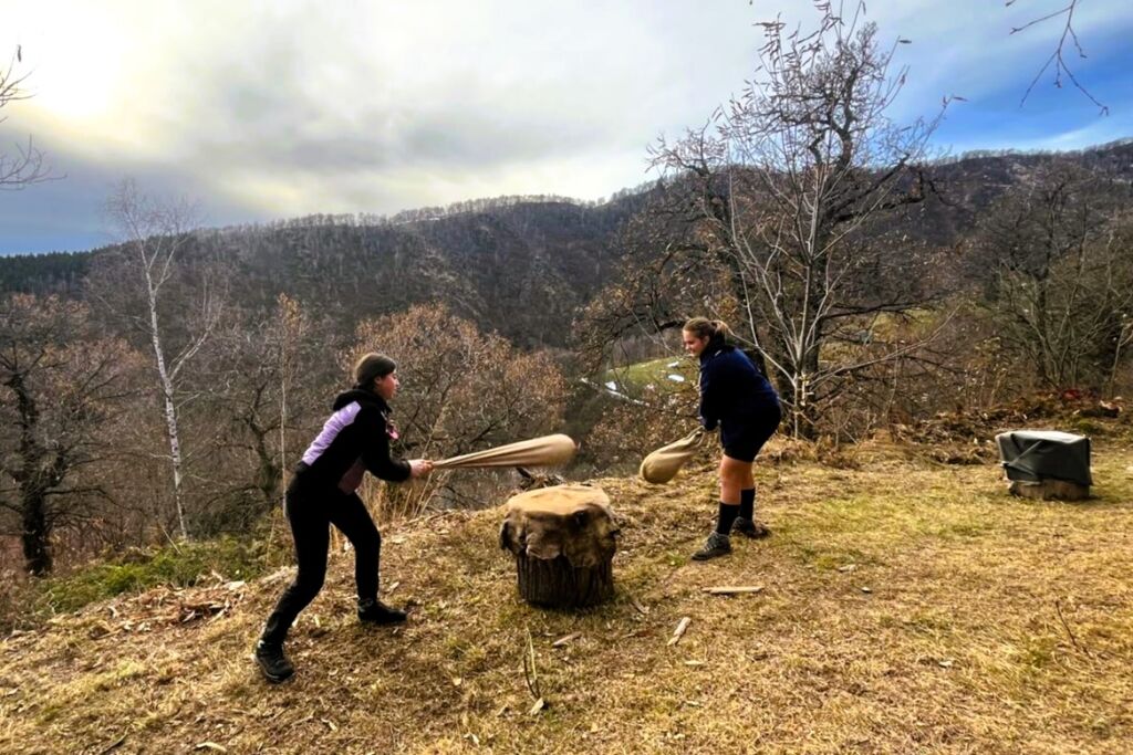 Battitura delle castagne a Bagneri